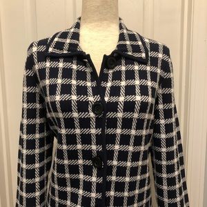Woman’s - Ann Taylor 5 Button Jacket - Size: M